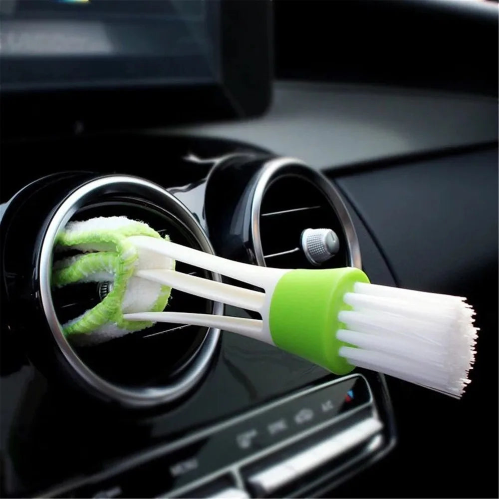 Cleanova CarDetail Brush — Car Interior Cleaning Brush