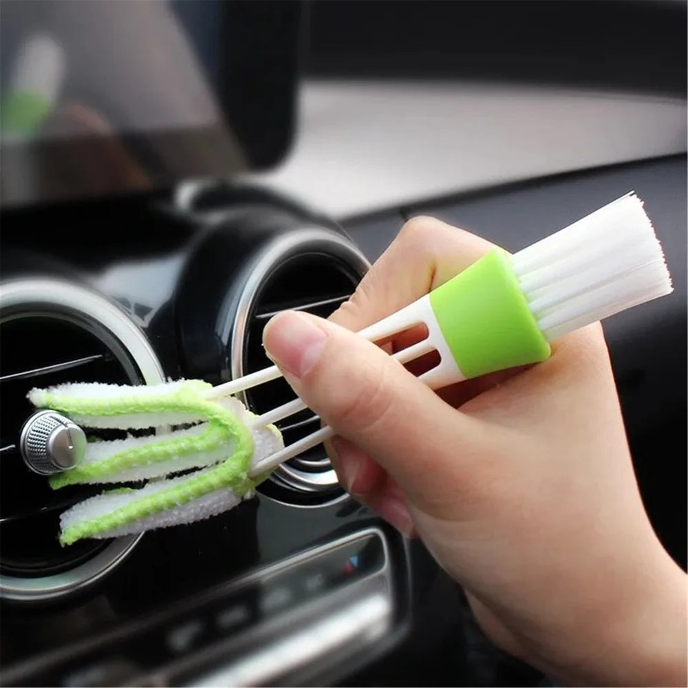 Cleanova CarDetail Brush — Car Interior Cleaning Brush